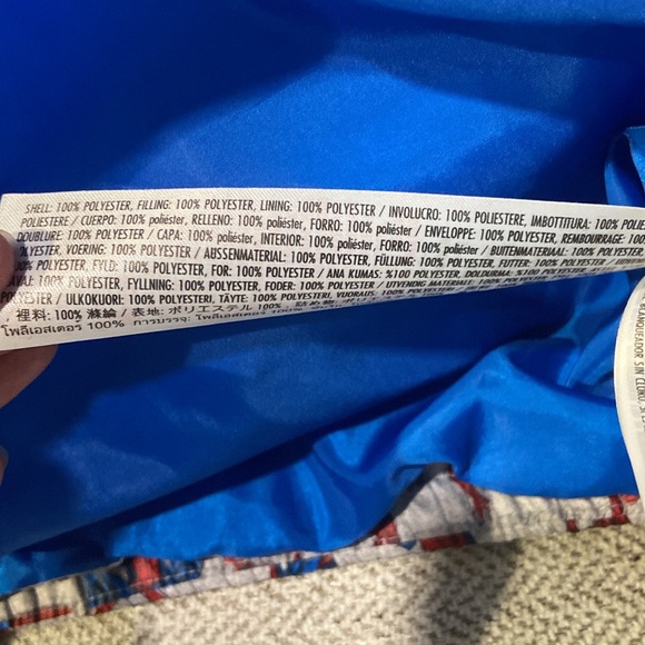 Disney store marvel Spider-Man puffer jacket size 7-8 EUC! - Picture 8 of 8